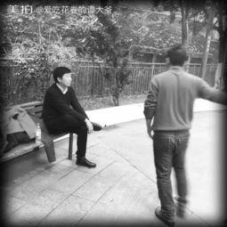 谭大爷吃瓜,一场别开生面的吃瓜盛宴