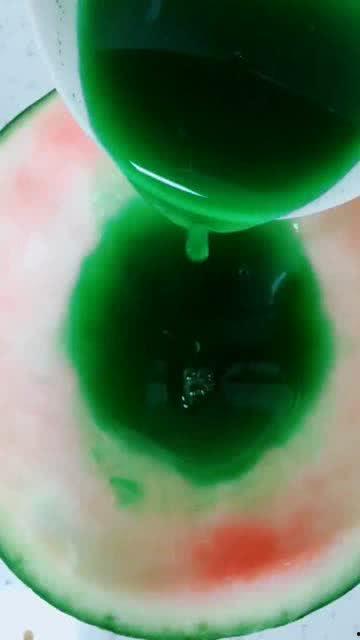 小盆同学吃瓜,揭秘校园里的那些“瓜”