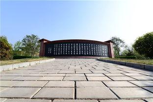 升达经贸长椅吃瓜,见证校园吃瓜文化的独特风景