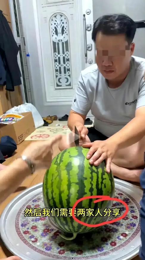 亲戚吃瓜博主,揭秘娱乐圈背后的故事