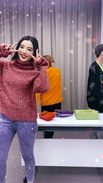 办公室吃瓜恋情,揭秘那些甜蜜的恋情秘密