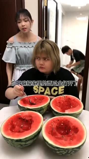 吃瓜收租婆,揭秘网红房东的日常